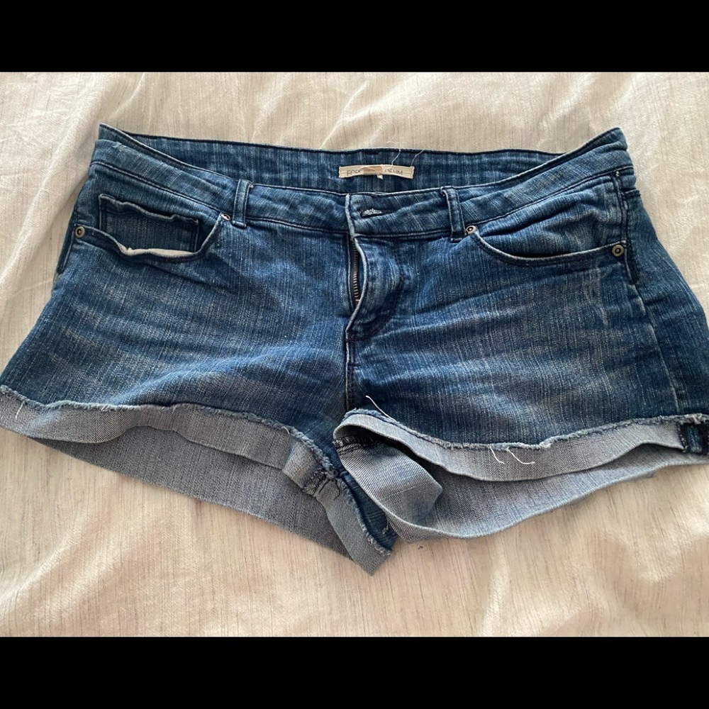 3in denim shorts